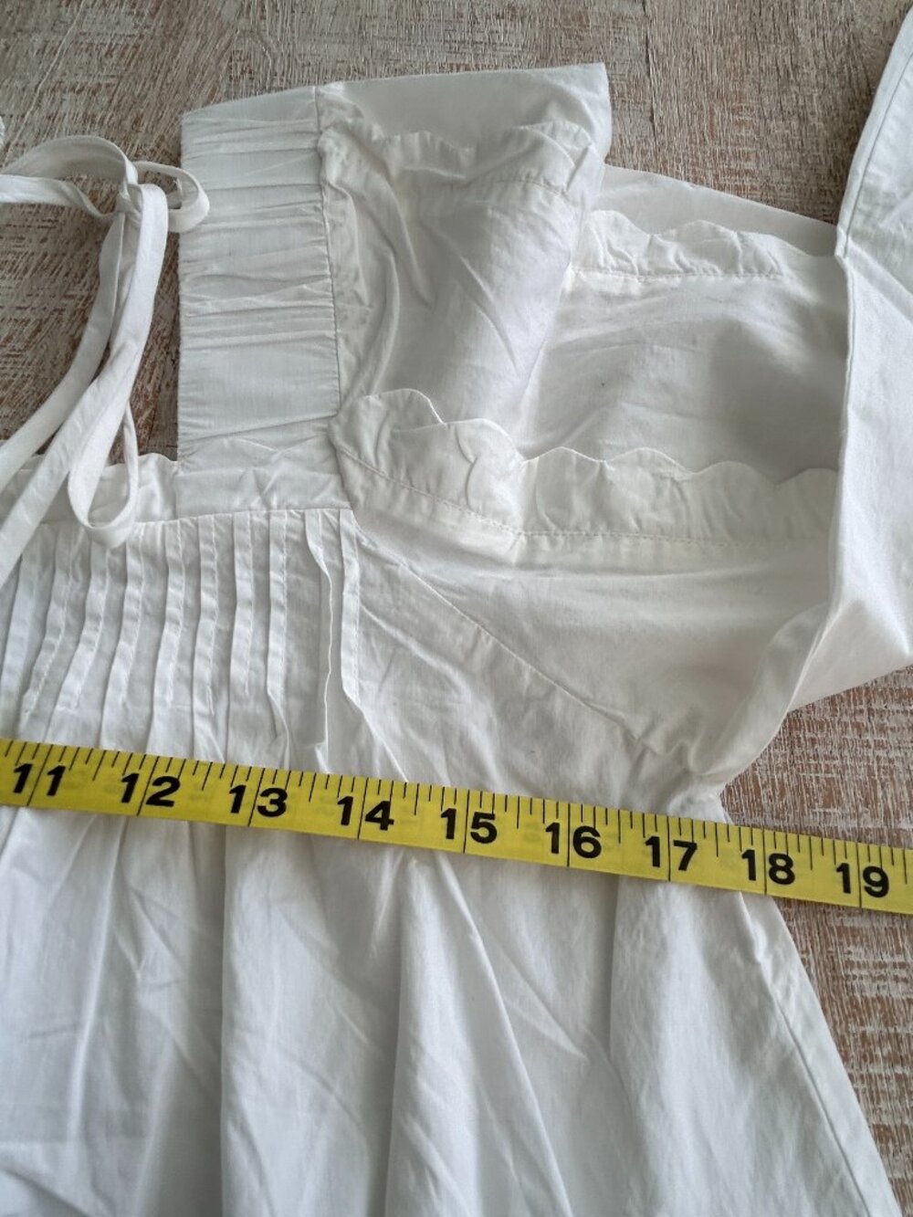 Farm Rio Off-White Long Sleeve Smocked Blouse/Top/Shirt Scalloped Size Small NWT - Picture 8 of 12